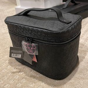 Jeffree Star x Shane Dawson makeup bag